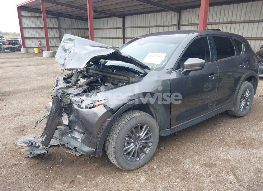 Photo 2 of 2021 Mazda Cx-5 TOURING (VIN JM3KFBCM7M0483680)