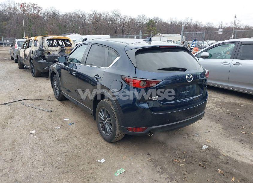 Photo 3 of 2021 Mazda Cx-5 TOURING (VIN JM3KFBCM7M1378471)