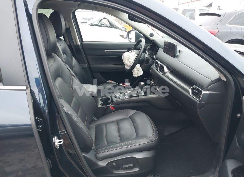 Photo 5 of 2021 Mazda Cx-5 TOURING (VIN JM3KFBCM7M1378471)