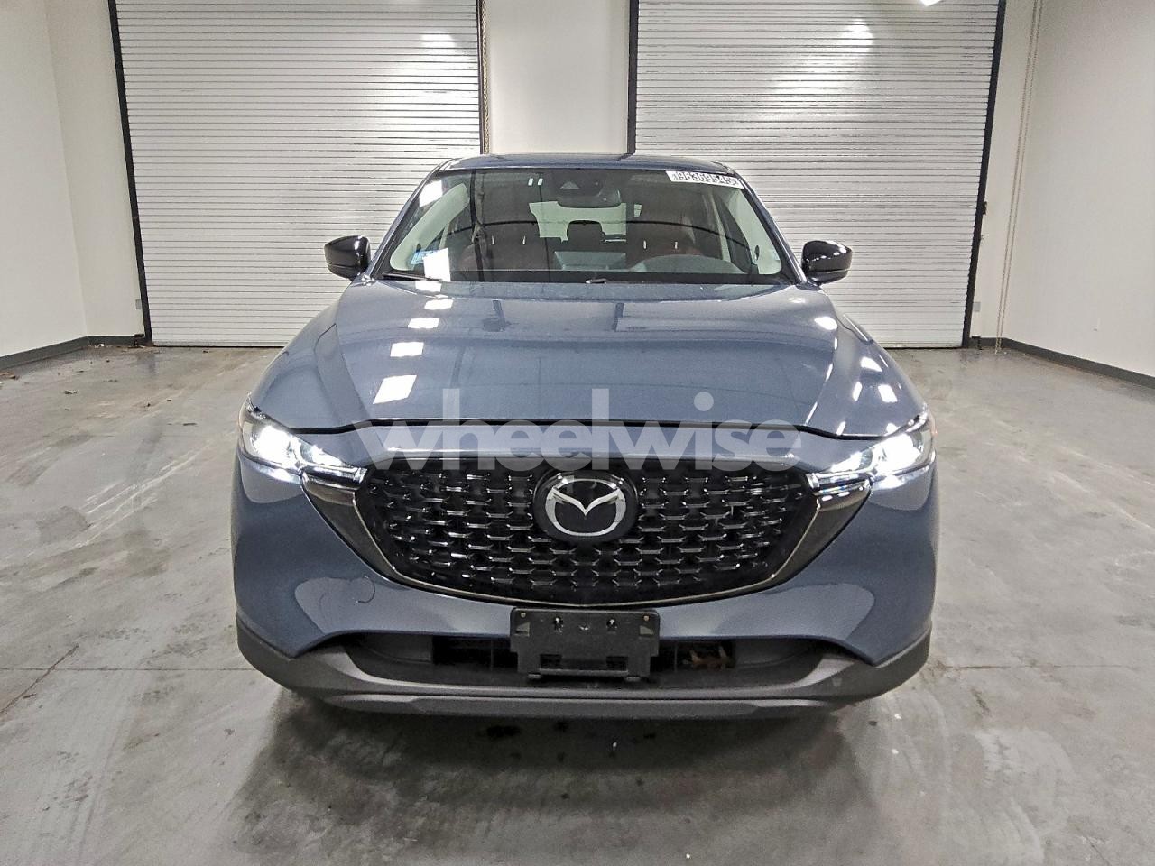 Photo 5 of 2025 MAZDA CX-5 PREFERRED (VIN JM3KFBCM7S0692883)