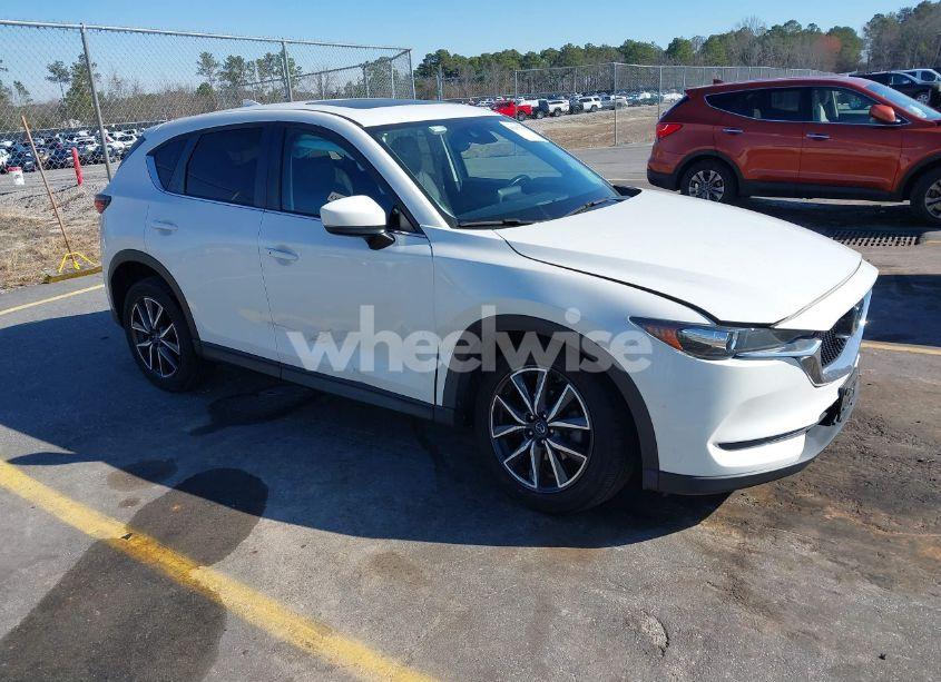 2018 Mazda Cx-5 TOURING (VIN JM3KFBCM8J0456449) main photo