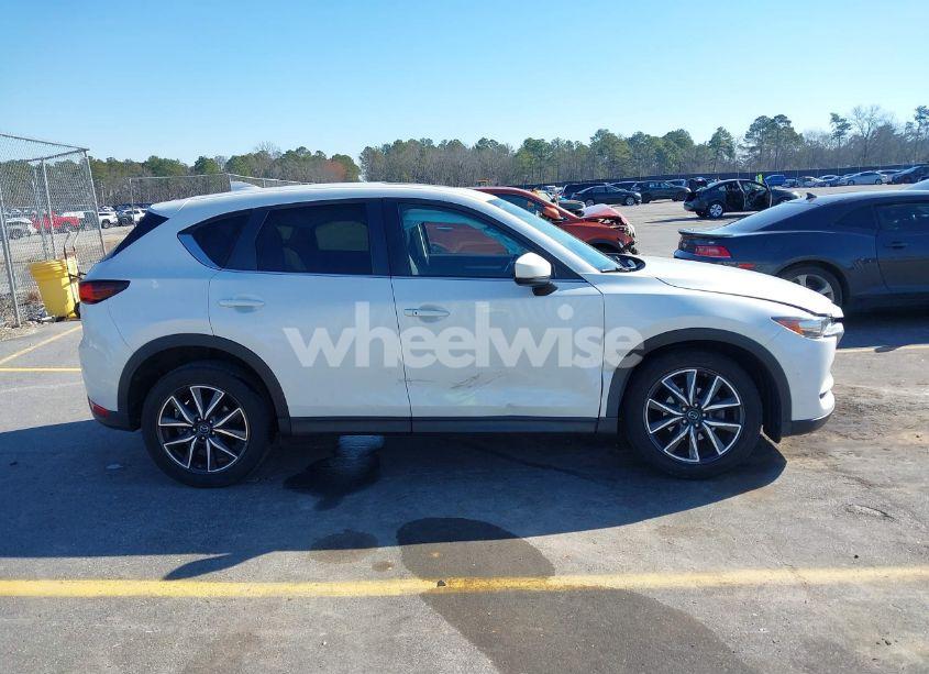 Photo 13 of 2018 Mazda Cx-5 TOURING (VIN JM3KFBCM8J0456449)