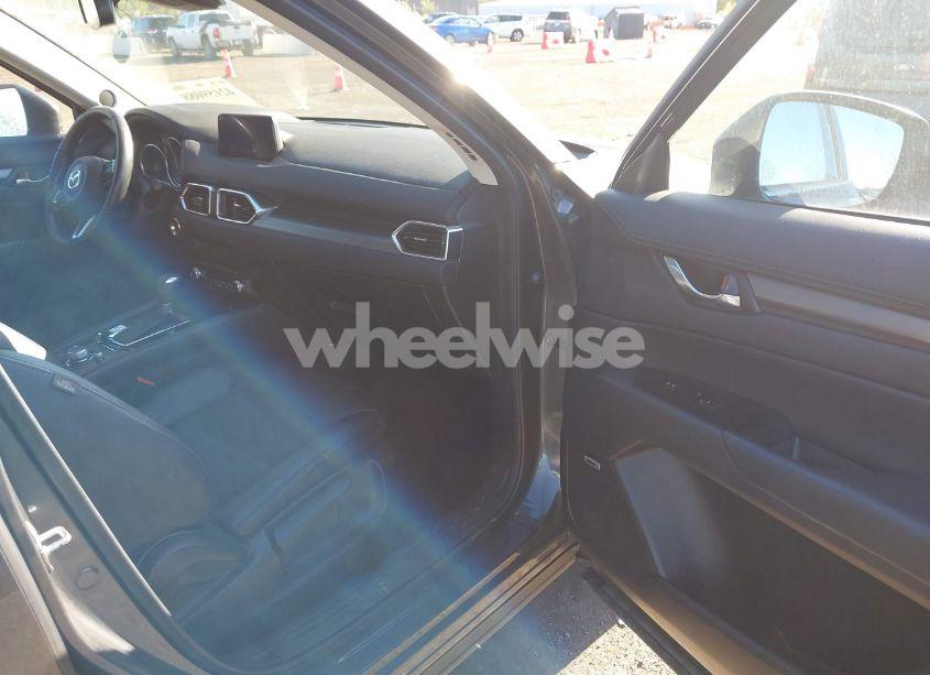 Photo 5 of 2019 Mazda Cx-5 TOURING (VIN JM3KFBCM8K0584188)