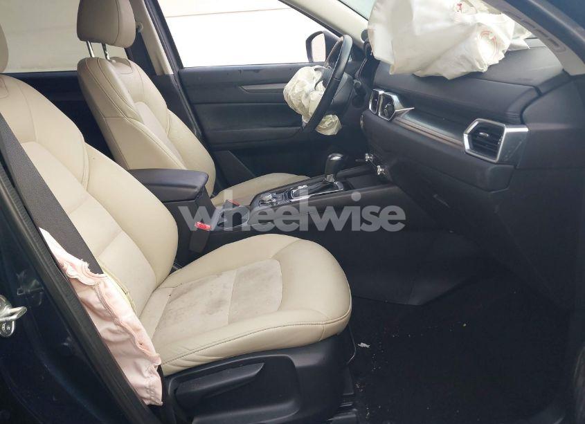 Photo 5 of 2019 Mazda Cx-5 TOURING (VIN JM3KFBCM8K0615357)