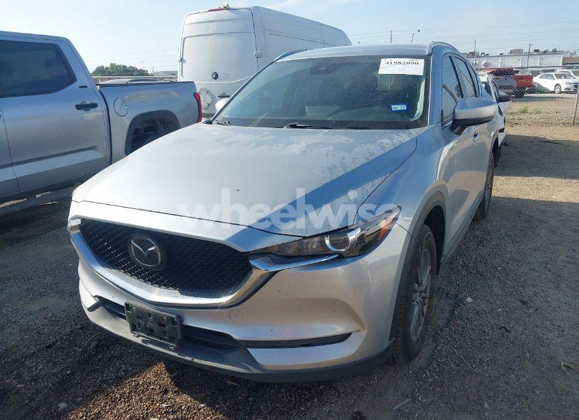 Photo 2 of 2021 Mazda Cx-5 TOURING (VIN JM3KFBCM8M0481663)