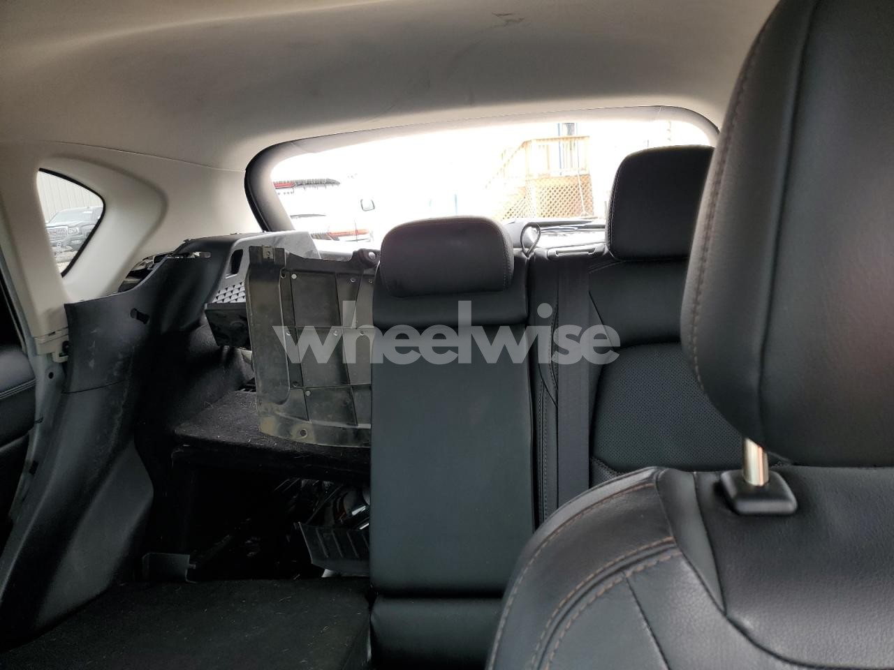 Photo 10 of 2023 MAZDA CX-5 PREFERRED (VIN JM3KFBCM8P0193033)