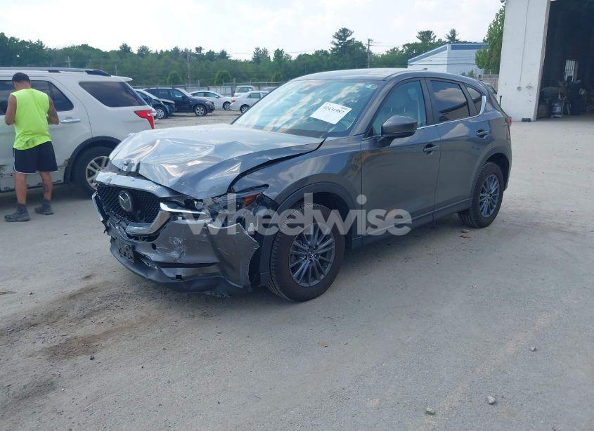 Photo 2 of 2019 Mazda Cx-5 TOURING (VIN JM3KFBCM9K0650442)