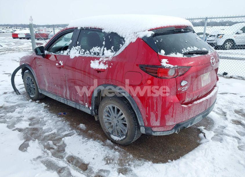 Photo 3 of 2019 Mazda Cx-5 TOURING (VIN JM3KFBCM9K1546303)