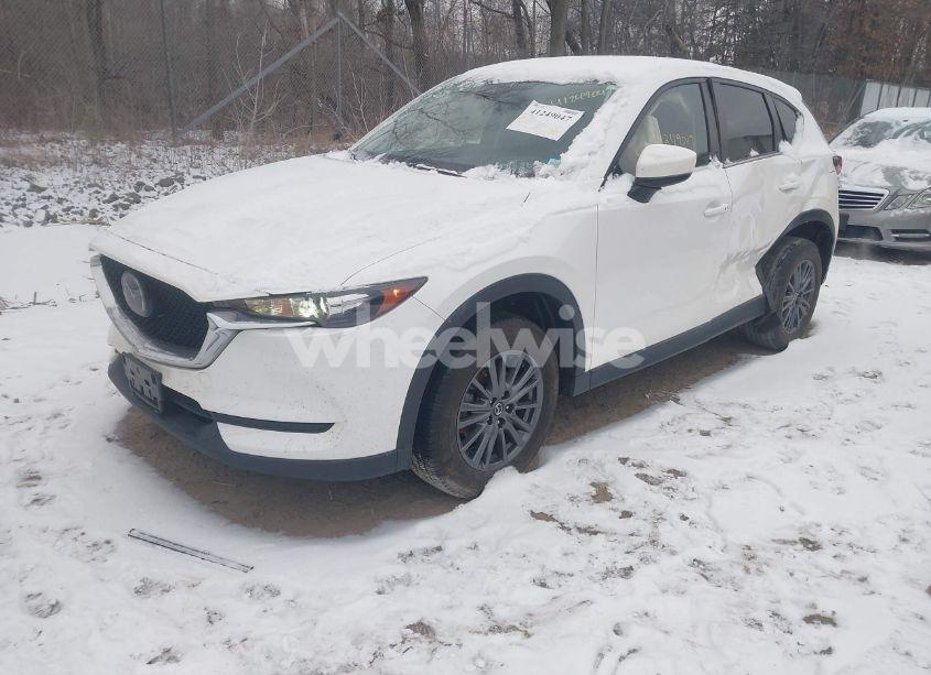 Photo 2 of 2021 Mazda Cx-5 TOURING (VIN JM3KFBCM9M0442306)