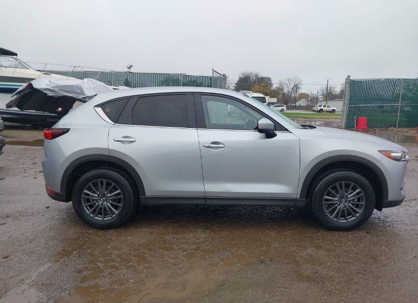 Photo 13 of 2021 Mazda Cx-5 TOURING (VIN JM3KFBCM9M1481567)