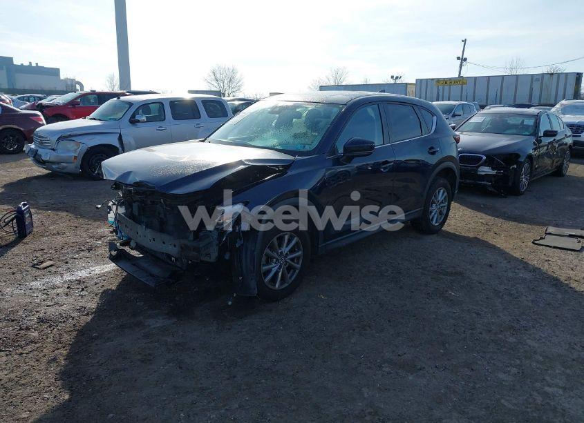 Photo 2 of 2022 Mazda Cx-5 2.5 S PREFERRED (VIN JM3KFBCM9N0565525)