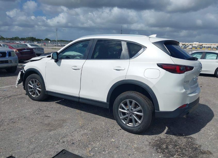 Photo 3 of 2022 Mazda Cx-5 2.5 S PREFERRED (VIN JM3KFBCM9N1547715)