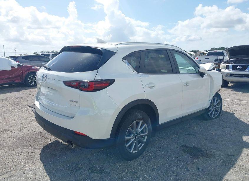 Photo 4 of 2022 Mazda Cx-5 2.5 S PREFERRED (VIN JM3KFBCM9N1547715)