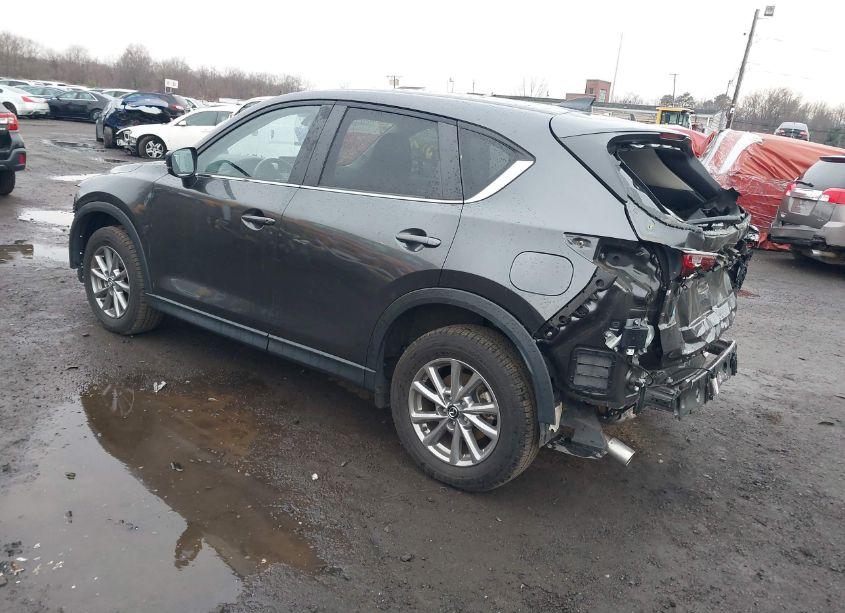 Photo 3 of 2022 Mazda Cx-5 2.5 S PREFERRED (VIN JM3KFBCM9N1547777)