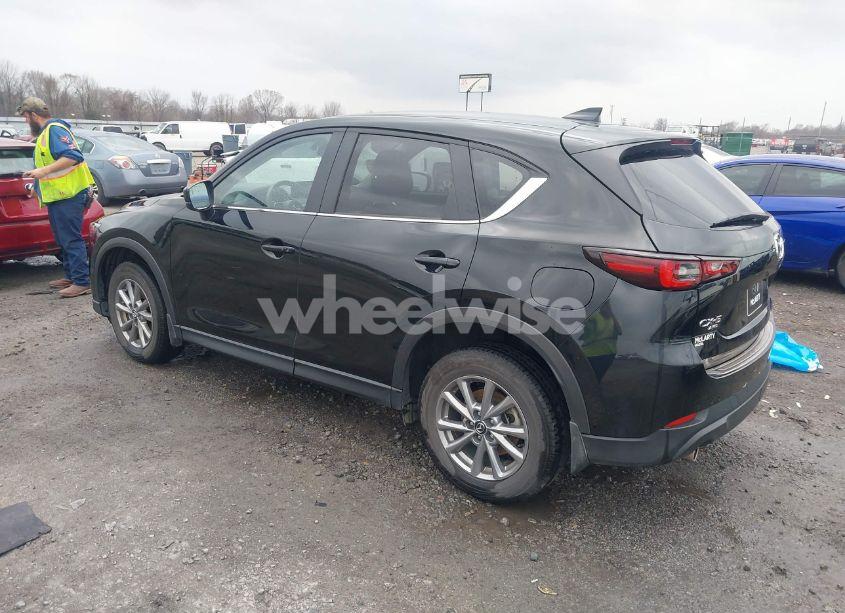 Photo 3 of 2023 Mazda Cx-5 2.5 S PREFERRED (VIN JM3KFBCM9P0149249)