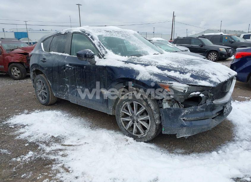 2018 Mazda Cx-5 TOURING (VIN JM3KFBCMXJ0417815) main photo
