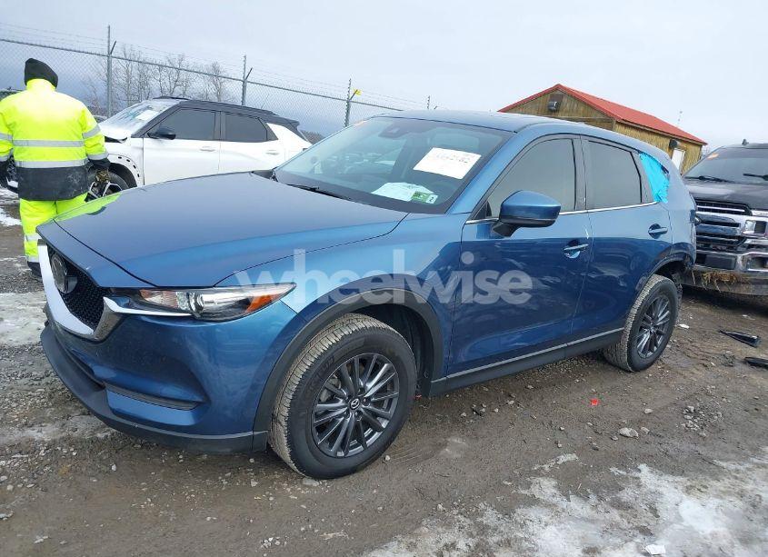 Photo 2 of 2019 Mazda Cx-5 TOURING (VIN JM3KFBCMXK0671574)