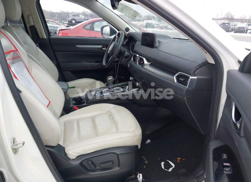 Photo 5 of 2021 Mazda Cx-5 TOURING (VIN JM3KFBCMXM0378082)