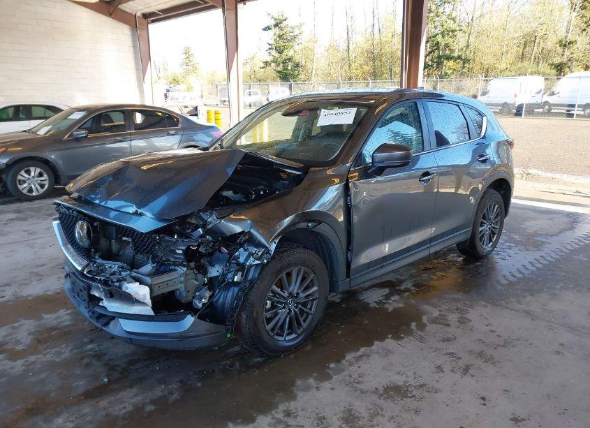 Photo 2 of 2021 Mazda Cx-5 TOURING (VIN JM3KFBCMXM0461043)