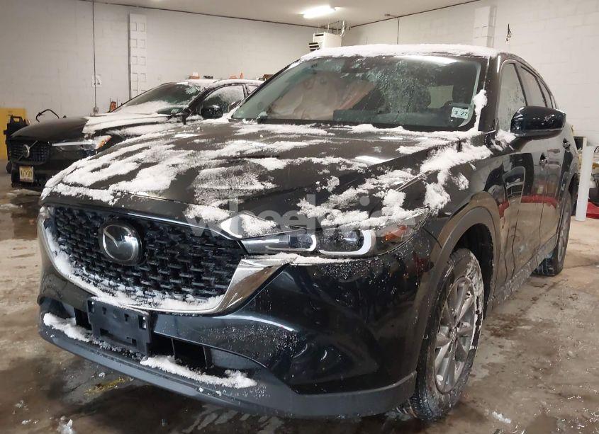 Photo 2 of 2022 Mazda Cx-5 2.5 S PREFERRED (VIN JM3KFBCMXN1560568)