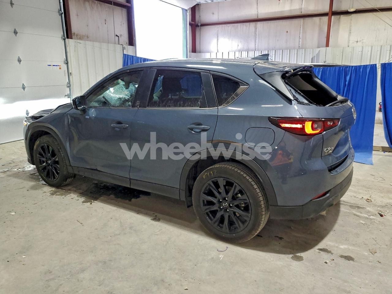 Photo 2 of 2025 MAZDA CX-5 PREFERRED (VIN JM3KFBCMXS0676273)