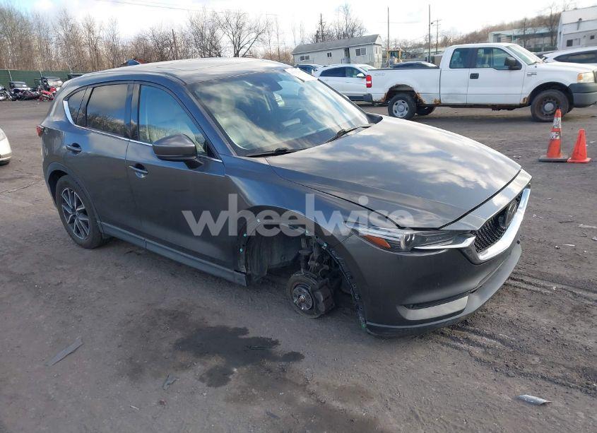 2017 Mazda Cx-5 GRAND TOURING (VIN JM3KFBDL0H0144044) main photo