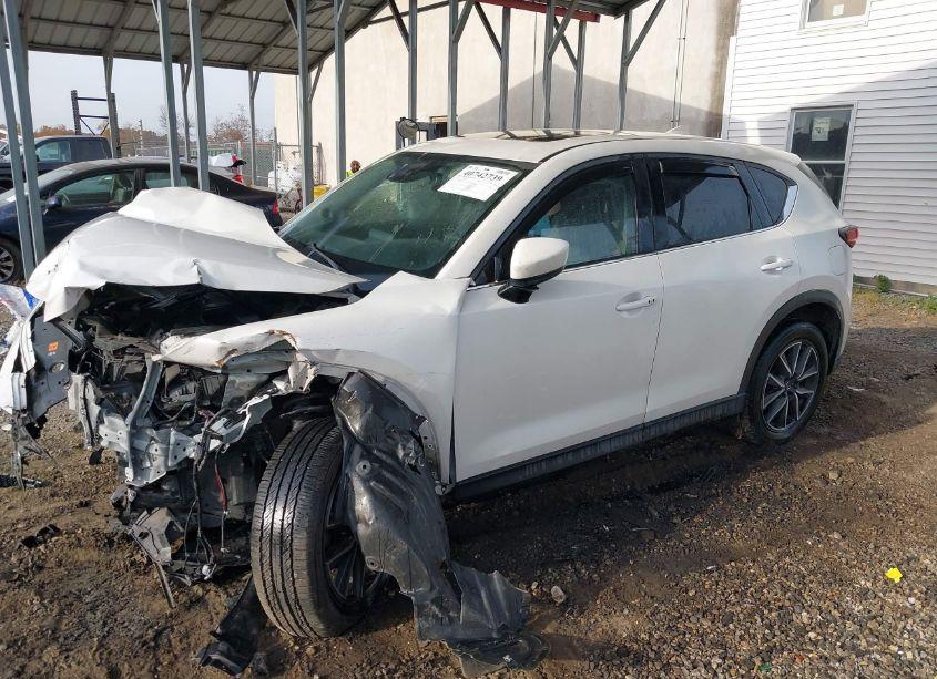 Photo 2 of 2017 Mazda Cx-5 GRAND SELECT (VIN JM3KFBDL1H0189459)