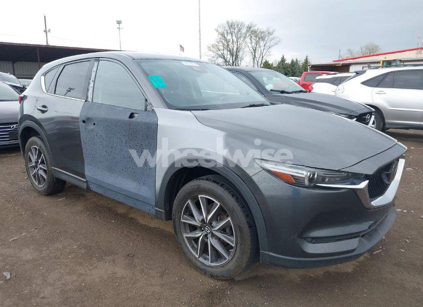 2017 Mazda Cx-5 GRAND TOURING (VIN JM3KFBDL3H0143194) main photo