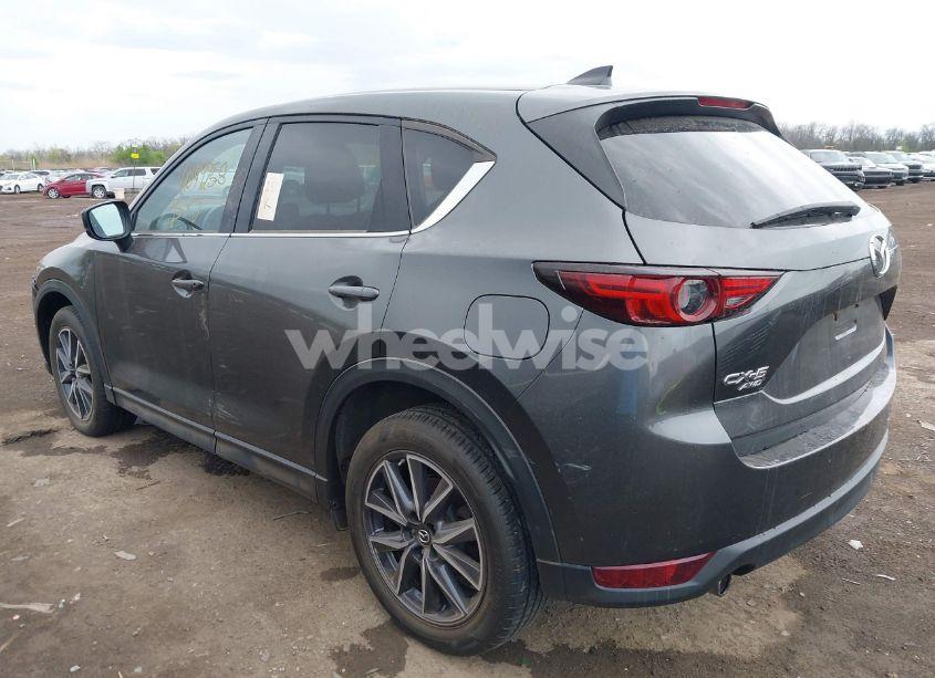 Photo 3 of 2017 Mazda Cx-5 GRAND TOURING (VIN JM3KFBDL3H0143194)