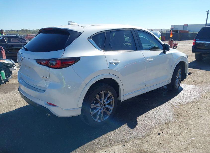Photo 4 of 2024 Mazda Cx-5 2.5 S PREMIUM (VIN JM3KFBDL3R0428723)