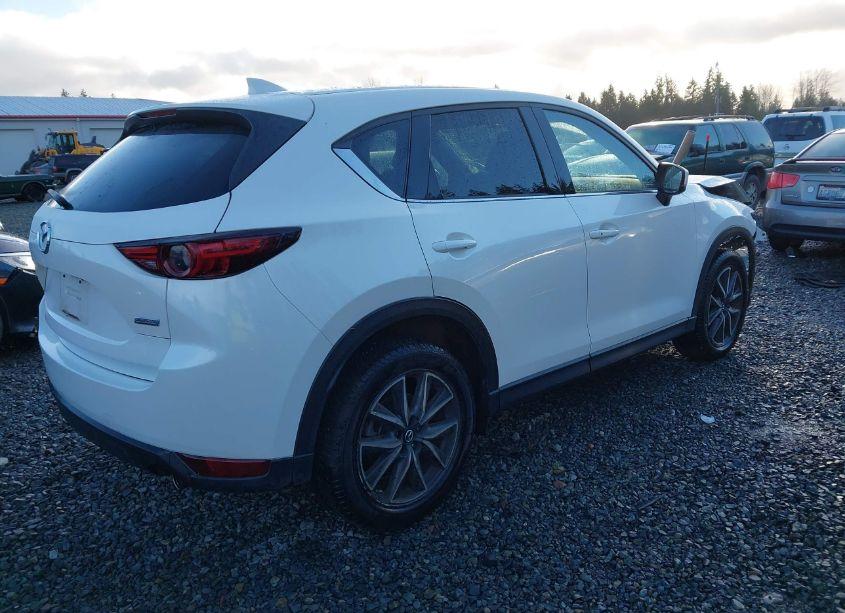 Photo 4 of 2017 Mazda Cx-5 GRAND TOURING (VIN JM3KFBDL4H0150946)