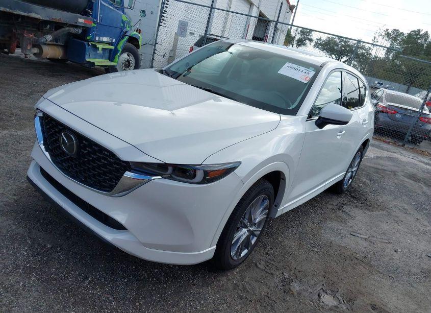Photo 2 of 2024 Mazda Cx-5 2.5 S PREMIUM (VIN JM3KFBDL4R0437964)