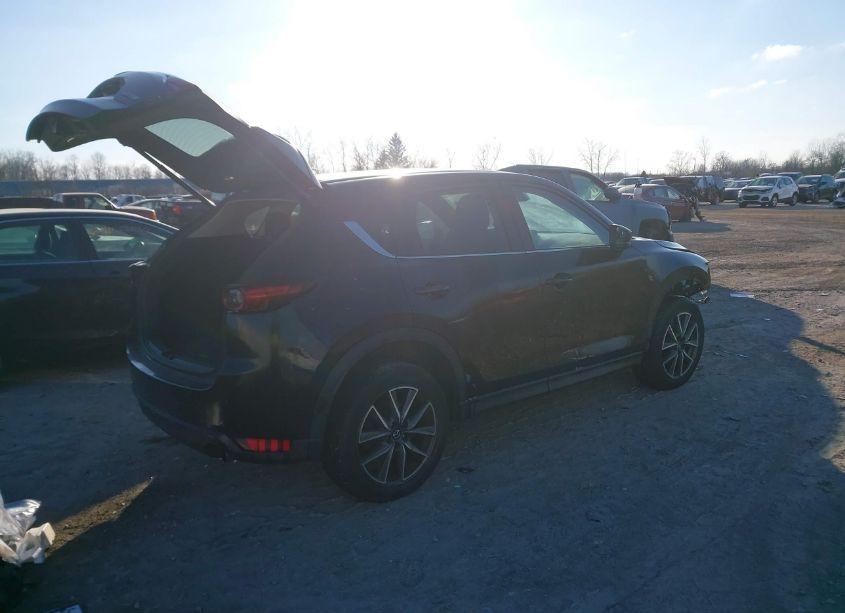 Photo 4 of 2017 Mazda Cx-5 GRAND TOURING (VIN JM3KFBDL5H0101870)