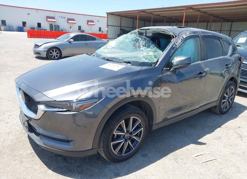 Photo 2 of 2017 Mazda Cx-5 GRAND TOURING (VIN JM3KFBDL5H0117597)