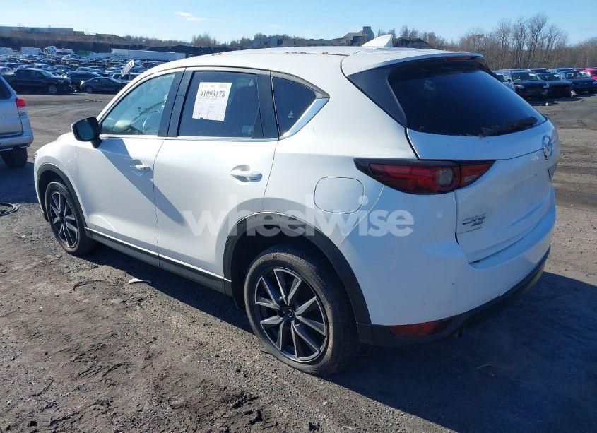 Photo 3 of 2017 Mazda Cx-5 GRAND SELECT (VIN JM3KFBDL6H0188517)