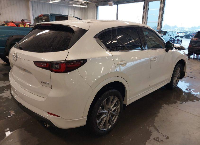 Photo 4 of 2024 Mazda Cx-5 2.5 S PREMIUM (VIN JM3KFBDL6R0528380)