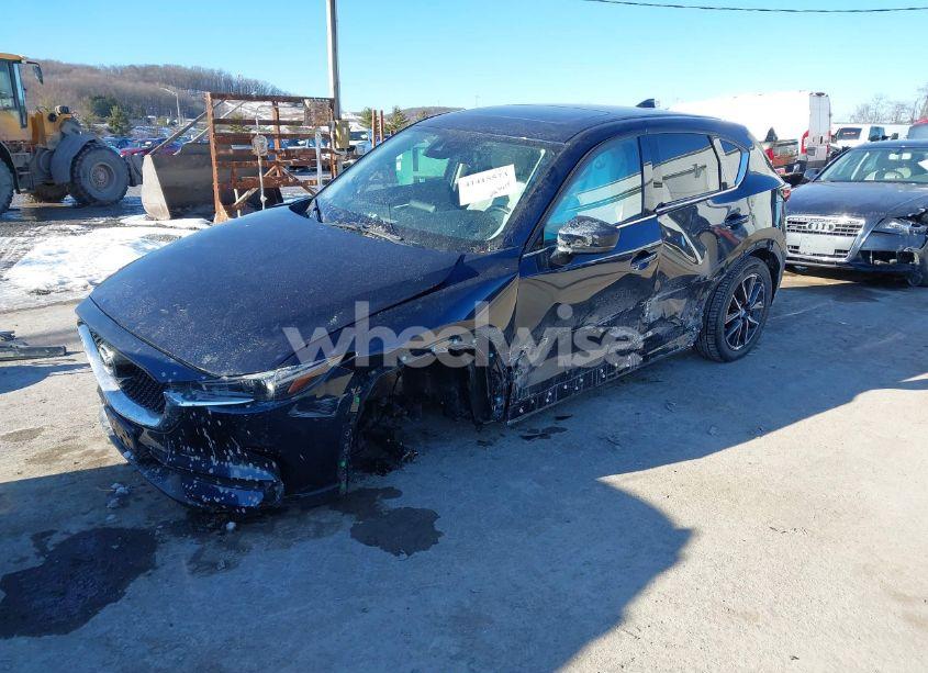Photo 2 of 2017 Mazda Cx-5 GRAND SELECT (VIN JM3KFBDL9H0202653)
