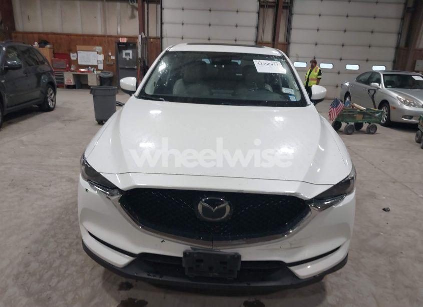 Photo 12 of 2017 Mazda Cx-5 GRAND TOURING (VIN JM3KFBDLXH0188939)