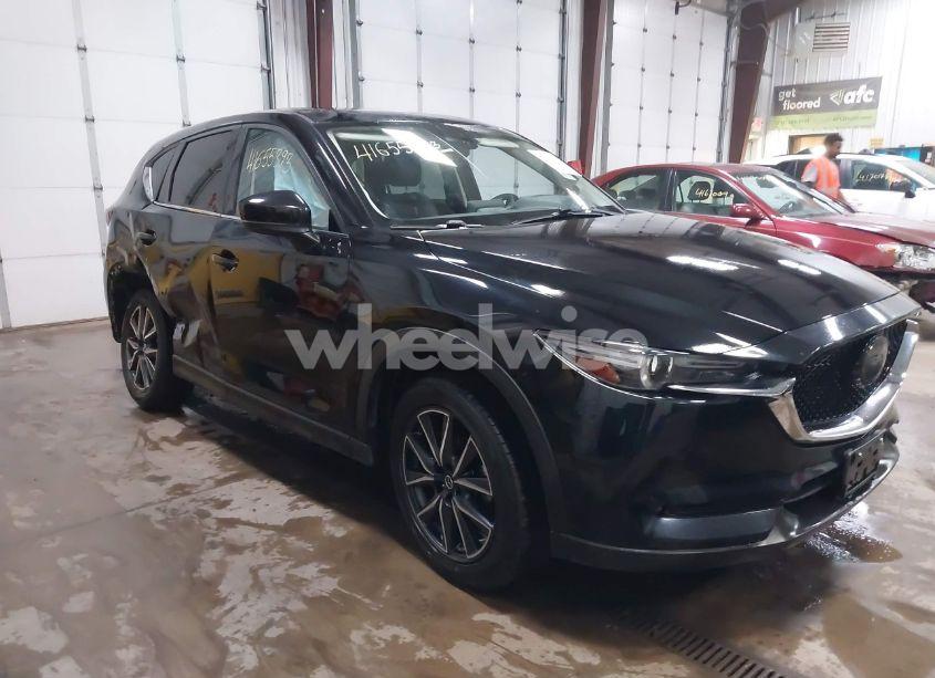 2018 Mazda Cx-5 GRAND TOURING (VIN JM3KFBDM0J0325031) main photo