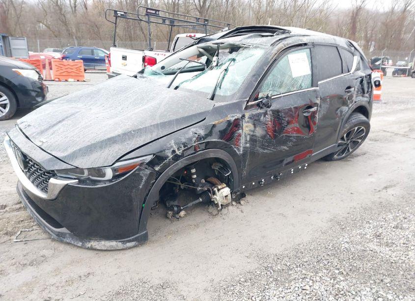 Photo 2 of 2023 Mazda Cx-5 2.5 S PREMIUM (VIN JM3KFBDM0P0197978)