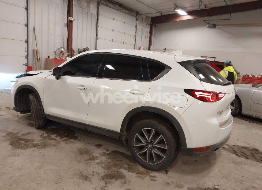Photo 3 of 2018 Mazda Cx-5 GRAND TOURING (VIN JM3KFBDM1J1412088)