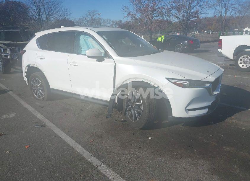 2018 Mazda Cx-5 GRAND TOURING (VIN JM3KFBDM2J0349699) main photo