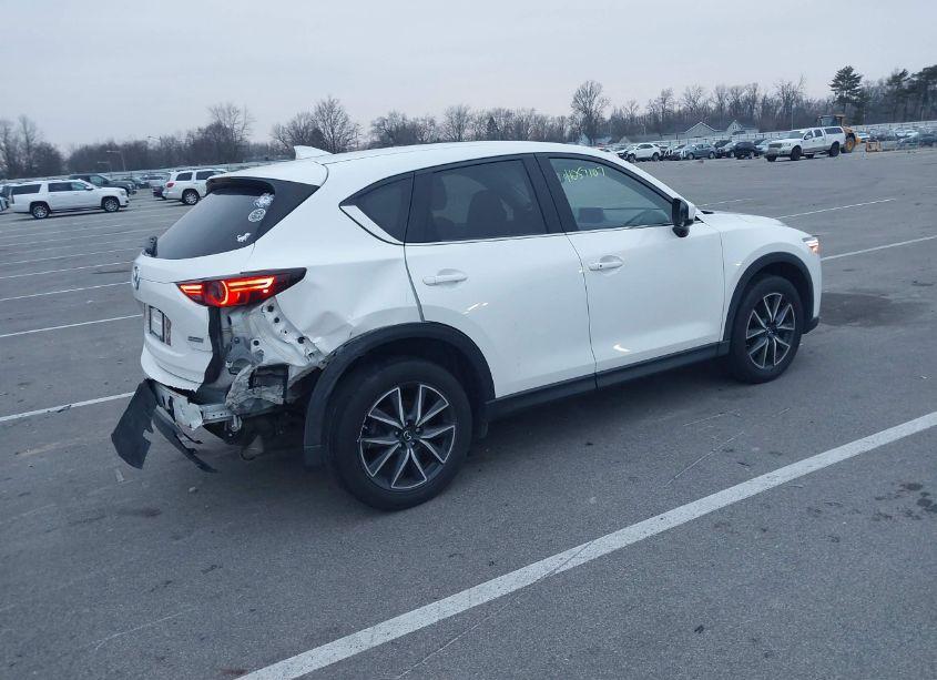 Photo 4 of 2018 Mazda Cx-5 GRAND TOURING (VIN JM3KFBDM2J0372643)