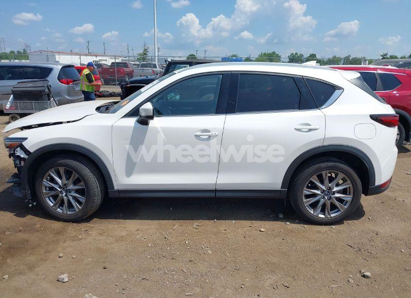 Photo 15 of 2021 Mazda Cx-5 GRAND TOURING (VIN JM3KFBDM2M1396939)