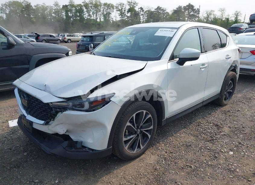 Photo 2 of 2023 Mazda Cx-5 2.5 S PREMIUM (VIN JM3KFBDM2P0204123)