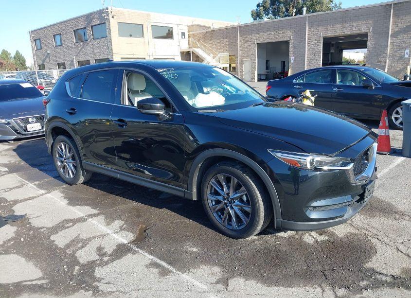 2021 Mazda Cx-5 GRAND TOURING (VIN JM3KFBDM4M0329586) main photo