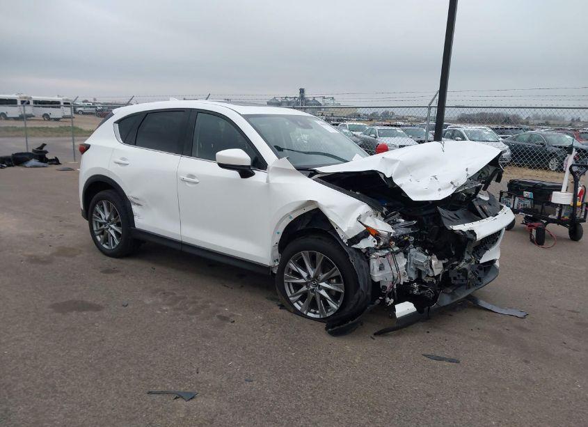 2021 Mazda Cx-5 GRAND TOURING (VIN JM3KFBDM4M0330303) main photo