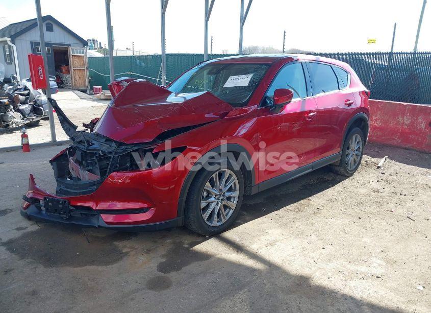 Photo 2 of 2021 Mazda Cx-5 GRAND TOURING (VIN JM3KFBDM4M1335060)