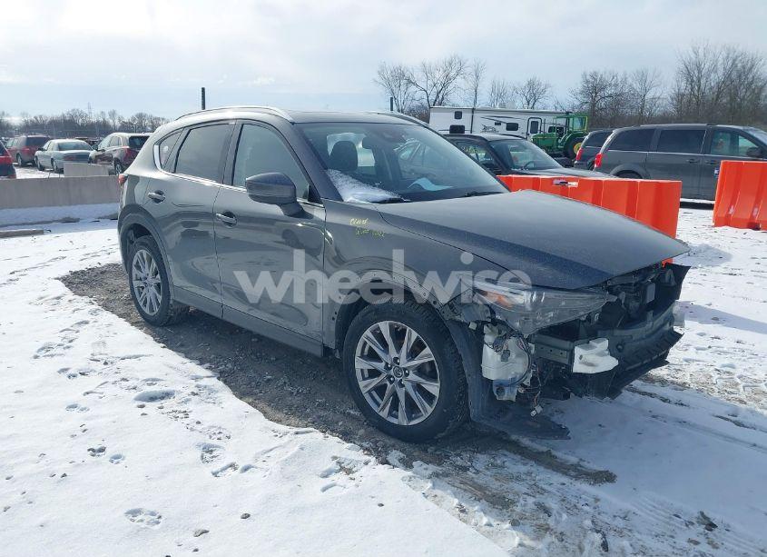 2019 Mazda Cx-5 GRAND TOURING (VIN JM3KFBDM5K0523413) main photo