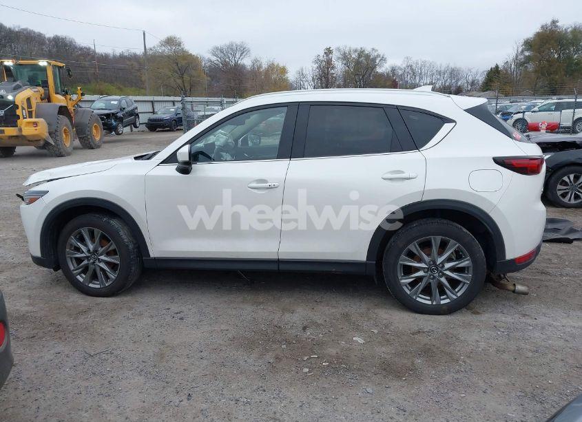Photo 14 of 2021 Mazda Cx-5 GRAND TOURING (VIN JM3KFBDM5M1463615)